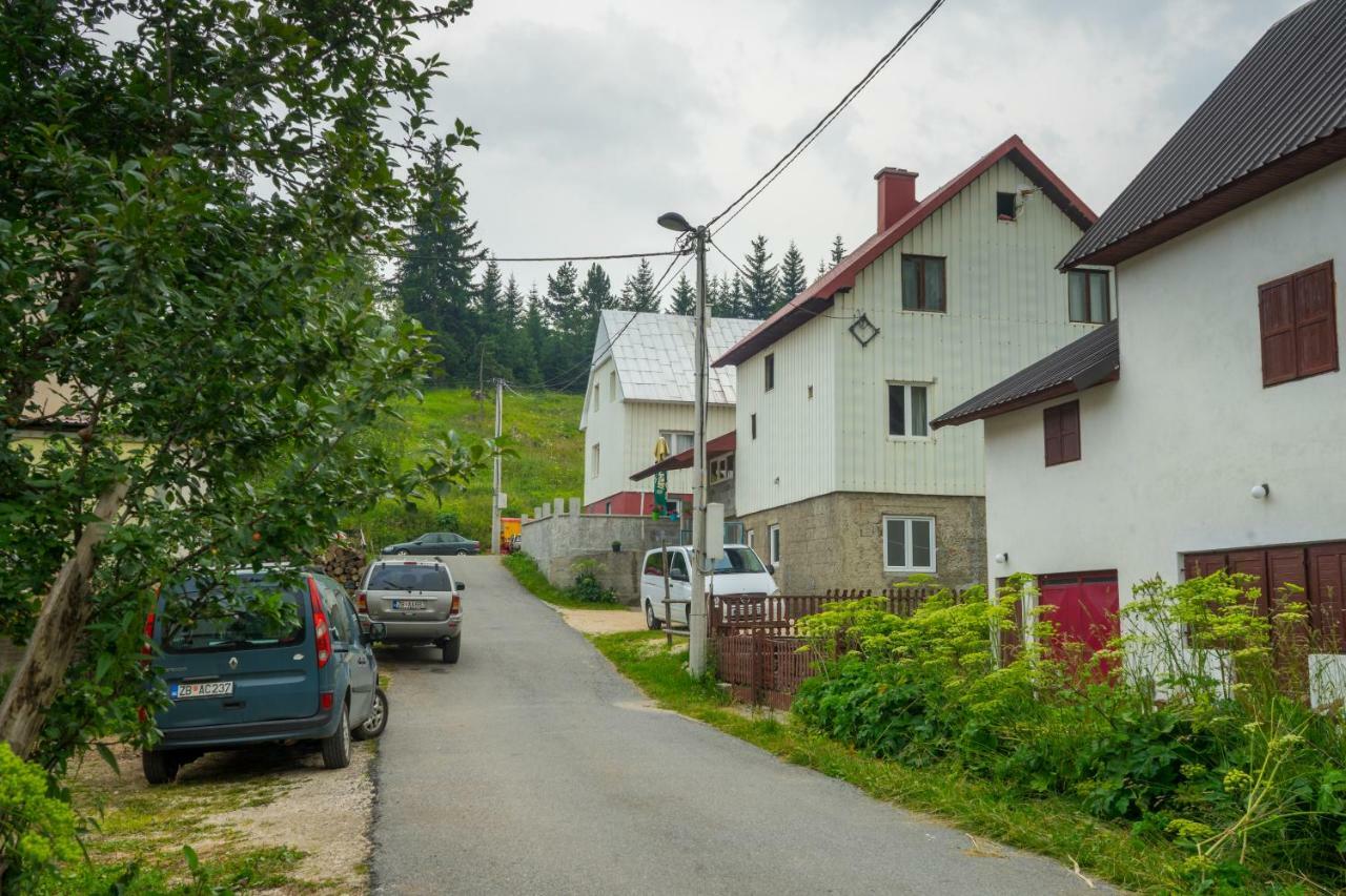 Lara Rooms Žabljak 外观 照片